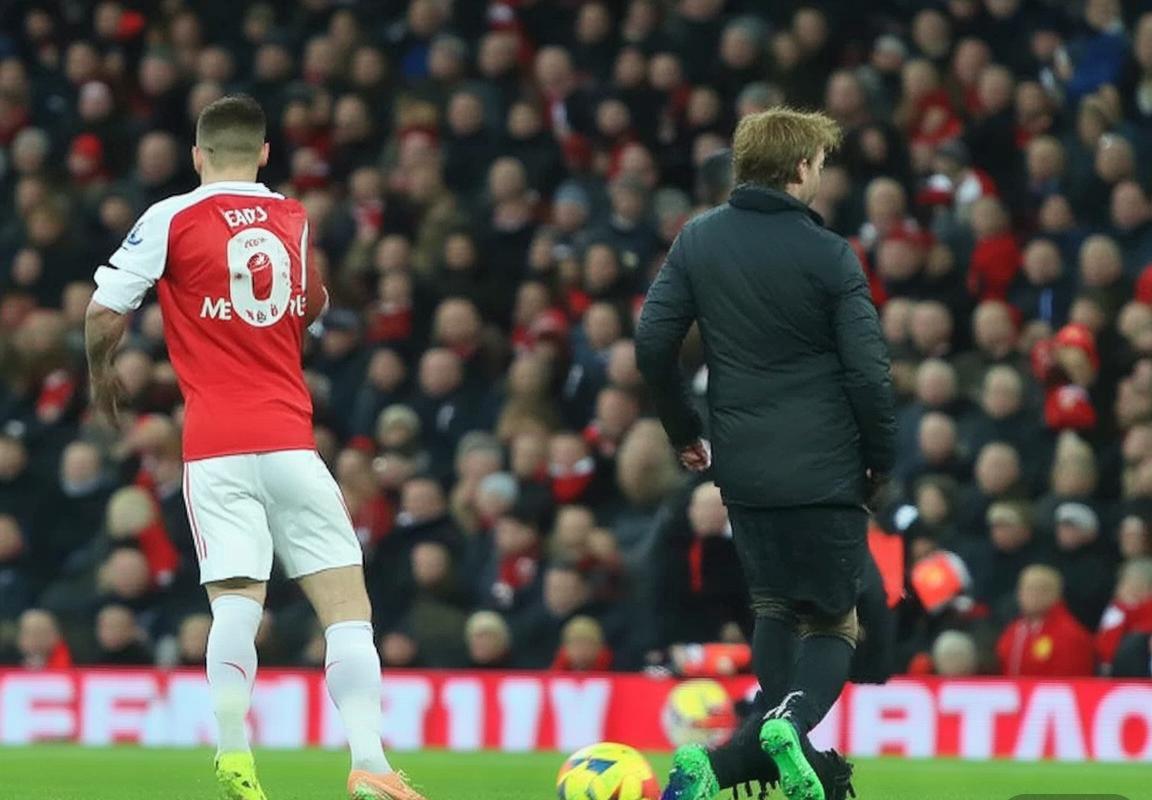 英超冠军悬念终结？曼城领先优势扩大，阿森纳利物浦丢分陷被动，解析英超争冠形势与曼城赛程优势